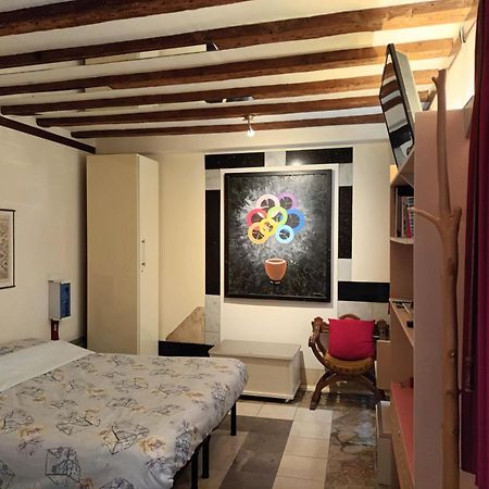 Tiepolo'S Apartment Venice Exterior photo
